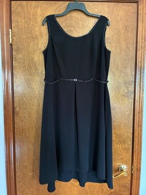 Maya Brooke Elegant Black Sleeveless Midi Dress with Waist Ribbon Detail Size 16